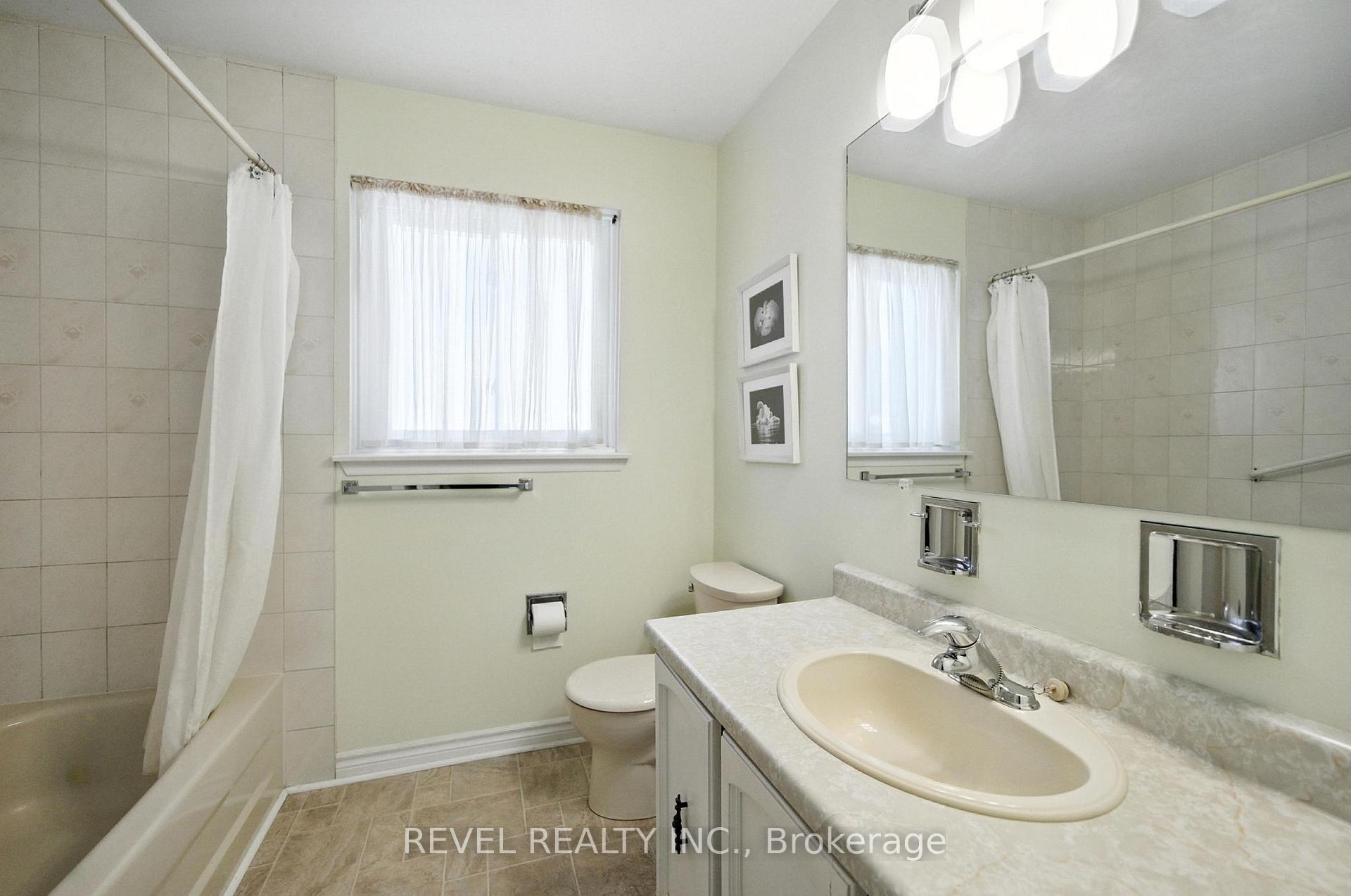 Photo 22 of 12 Swanston Crescent, Ajax, South West — HOMEH
