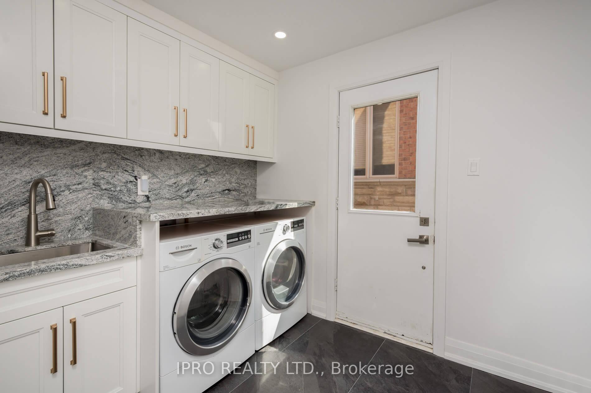 Photo 18 of 10 Paddington Place, Vaughan, Islington Woods — HOMEH