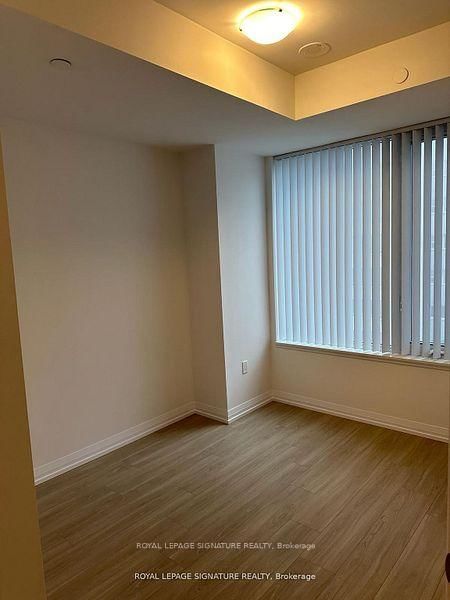 Photo 5 of Unit 913, 50 Dunfield Ave, Toronto, Mount Pleasant East — HOMEH