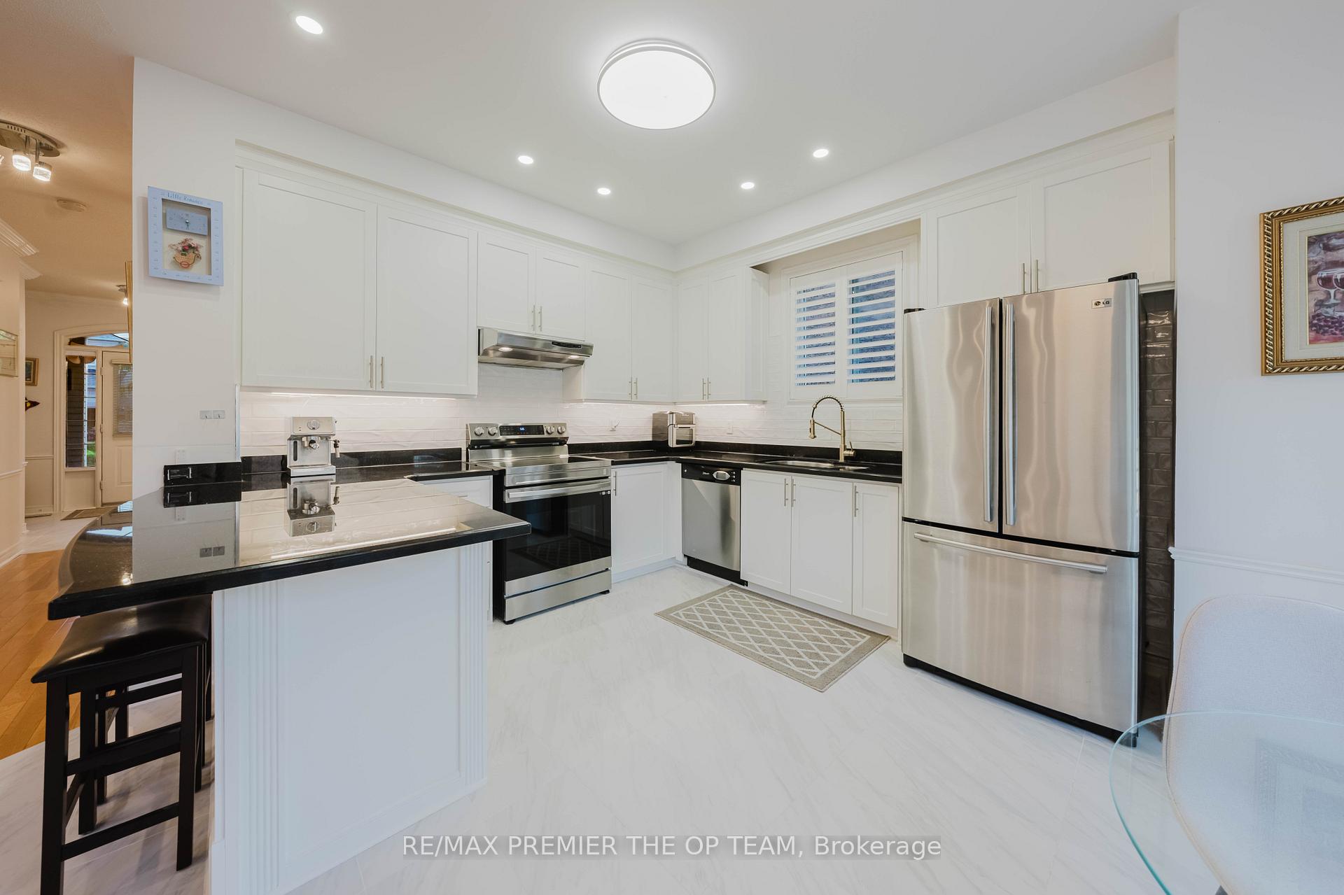 Photo 14 of 42 Osprey Drive, Vaughan, Vellore Village — HOMEH