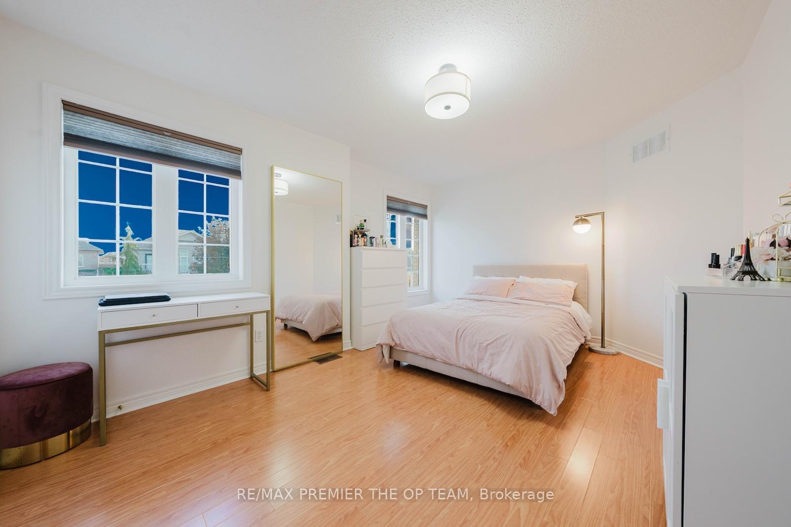 Photo 21 of 42 Osprey Drive, Vaughan, Vellore Village — HOMEH