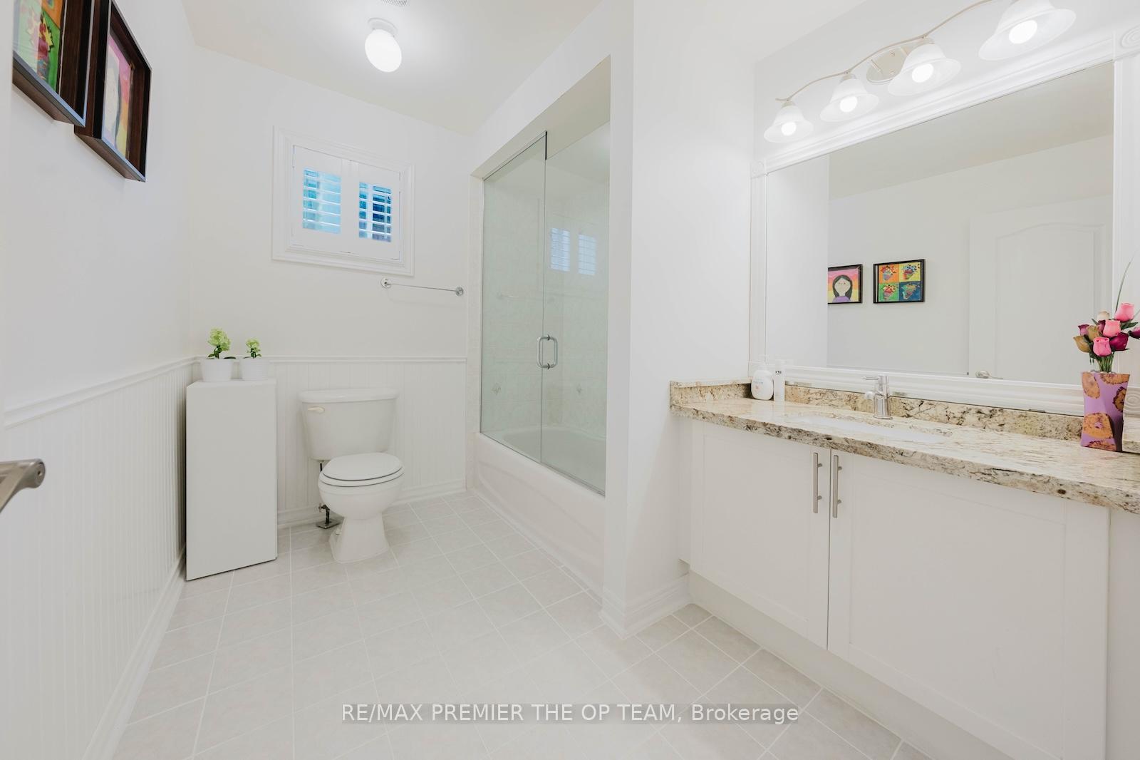 Photo 23 of 42 Osprey Drive, Vaughan, Vellore Village — HOMEH