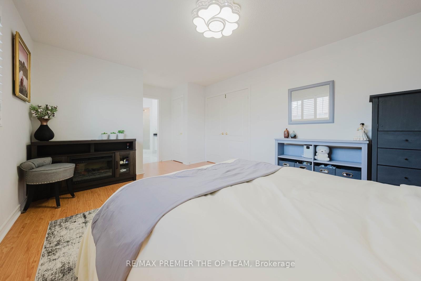 Photo 26 of 42 Osprey Drive, Vaughan, Vellore Village — HOMEH