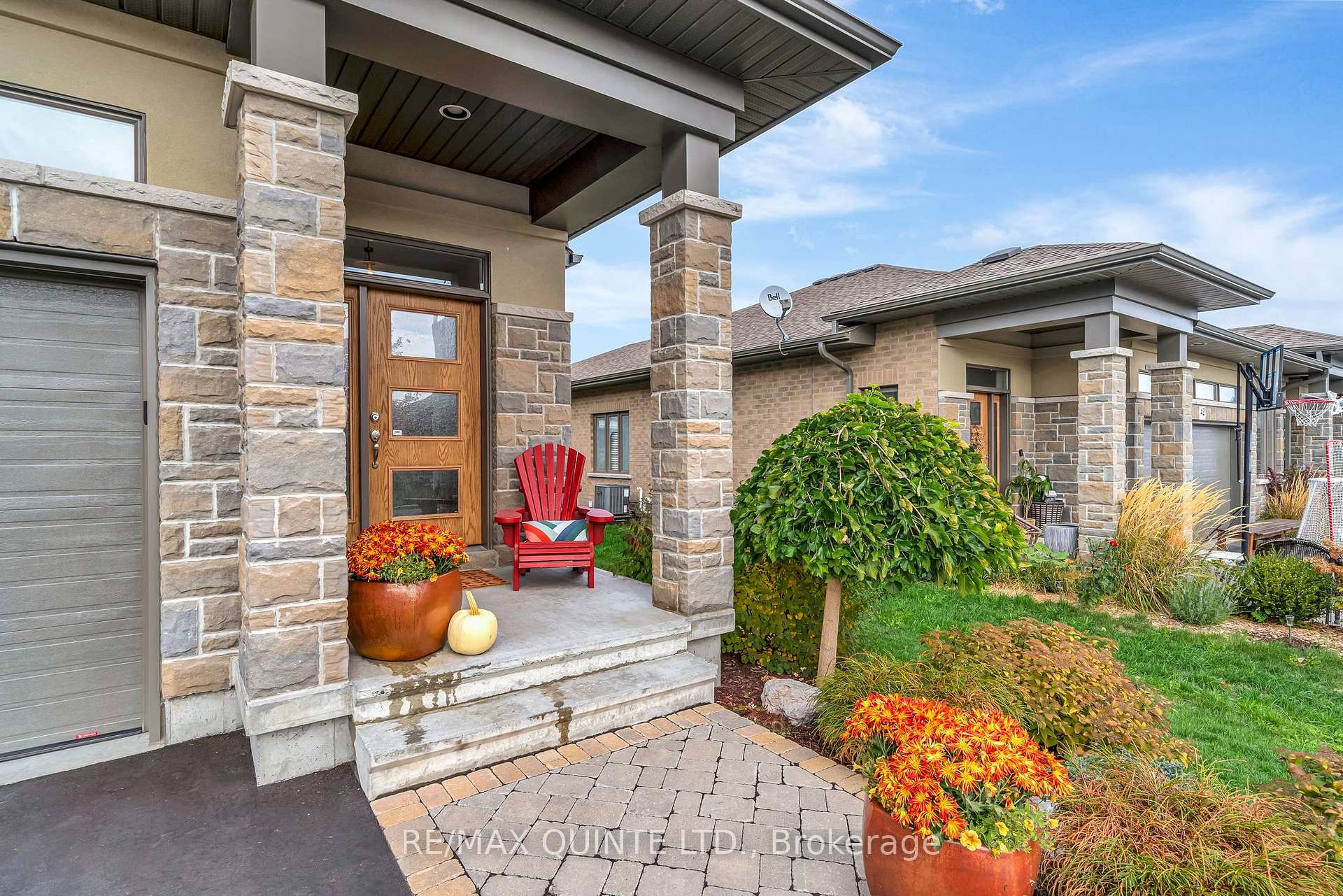 Photo 9 of 44 Covington Crescent, Belleville, Thurlow Ward — HOMEH