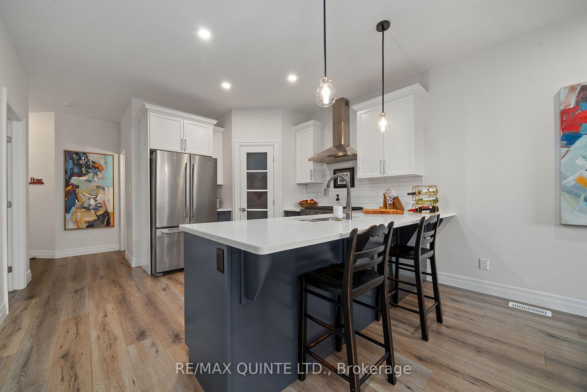 Photo 14 of 44 Covington Crescent, Belleville, Thurlow Ward — HOMEH
