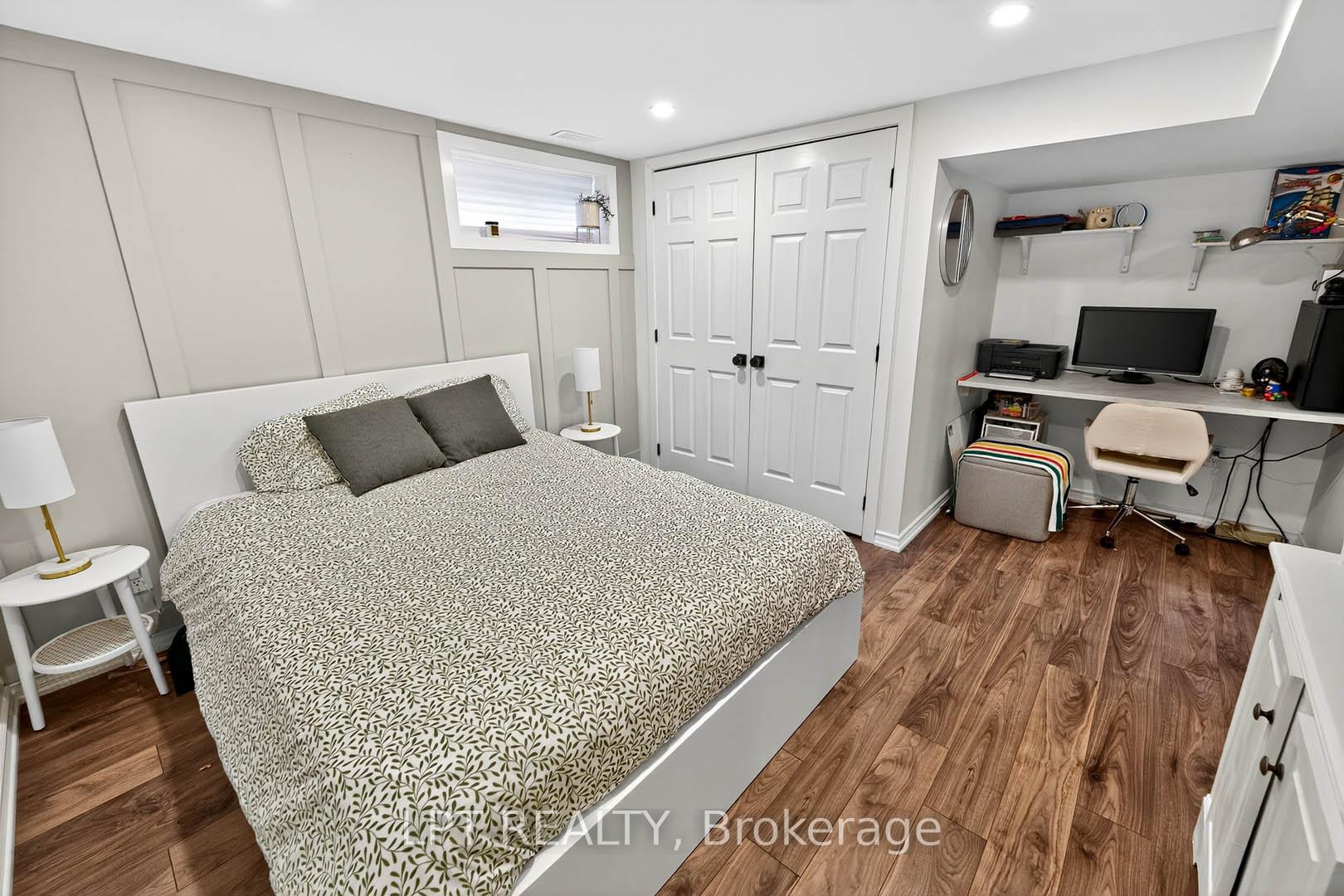 Photo 38 of 918 Walton Boulevard, Whitby, Williamsburg — HOMEH