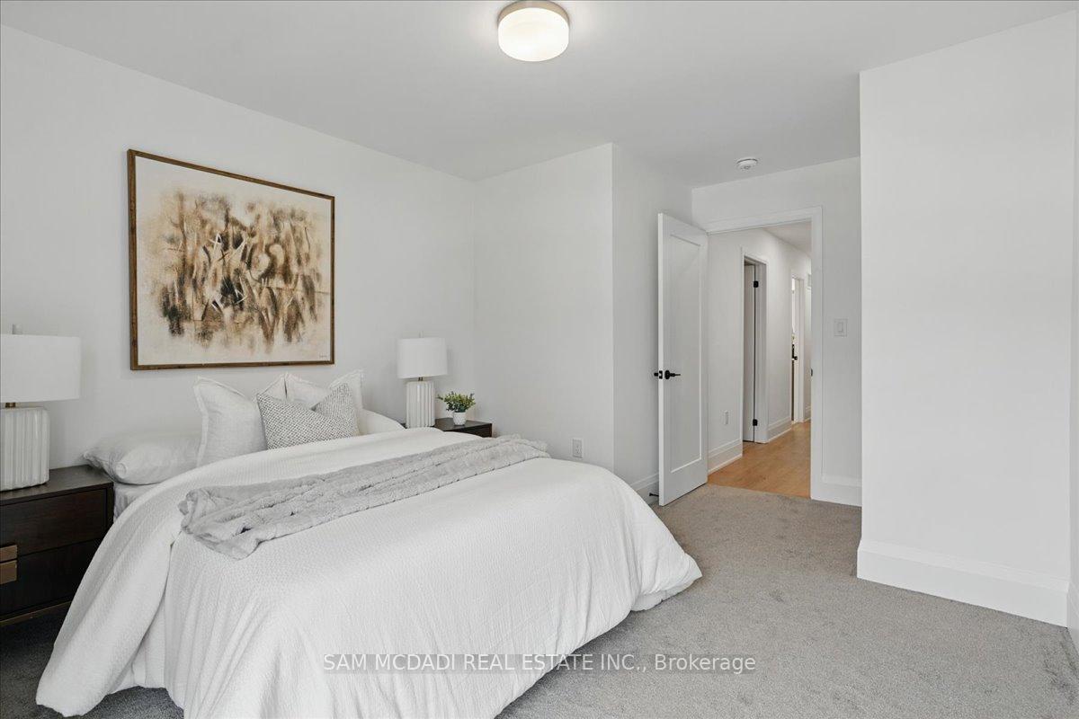 Photo 23 of 33 Burleigh Mews, Vaughan, Uplands — HOMEH
