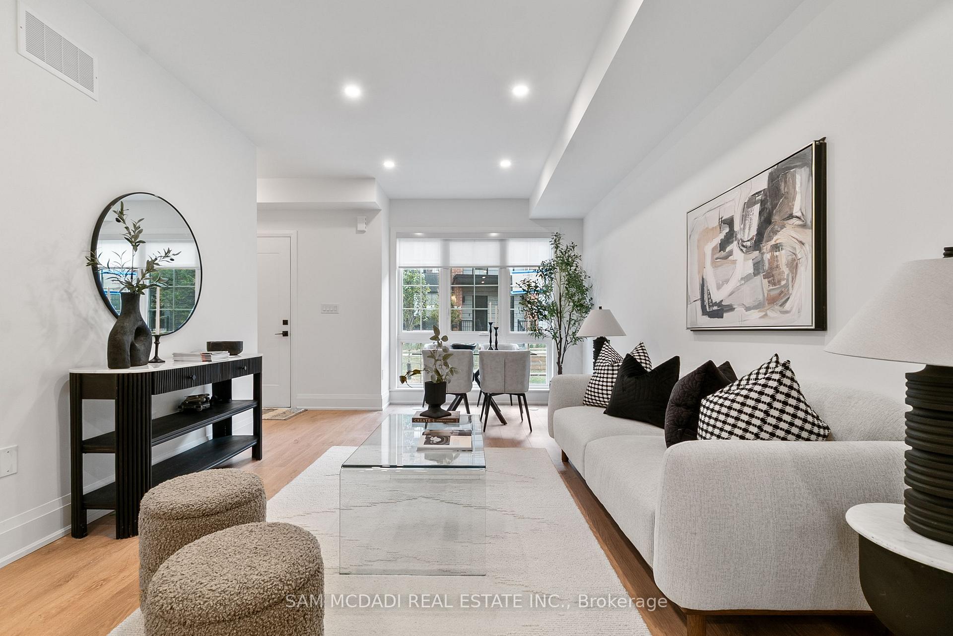 Photo 40 of 33 Burleigh Mews, Vaughan, Uplands — HOMEH