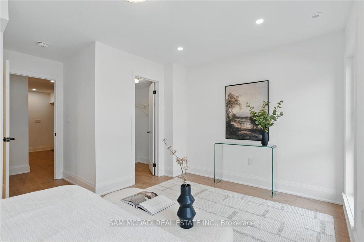 Photo 56 of 33 Burleigh Mews, Vaughan, Uplands — HOMEH