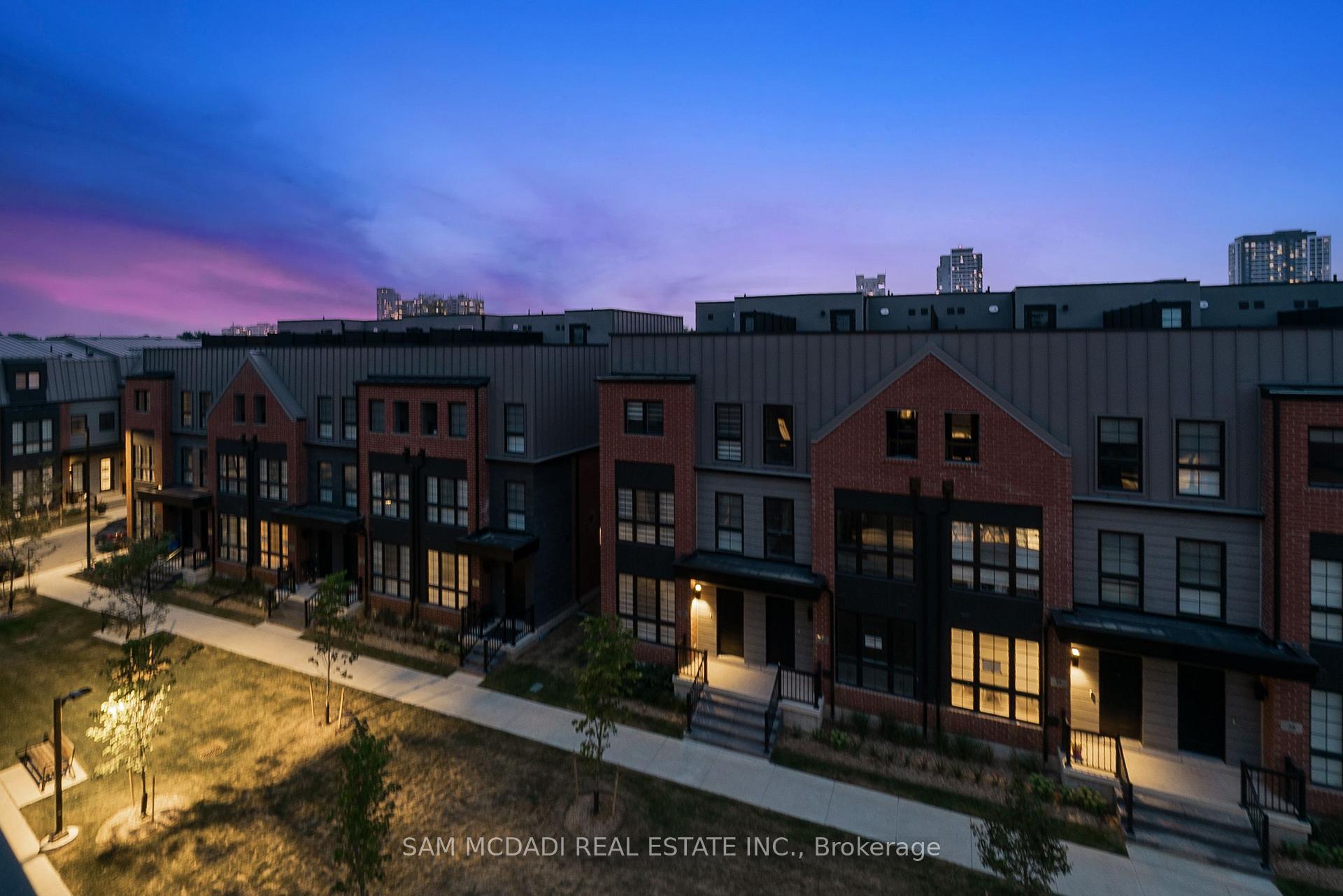 Photo 74 of 33 Burleigh Mews, Vaughan, Uplands — HOMEH