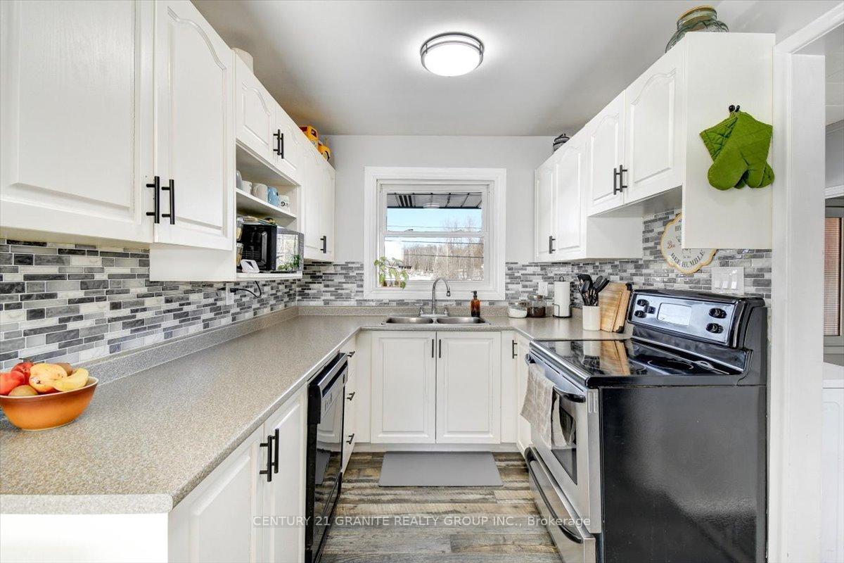 Photo 14 of 27199 Hwy 62 S, Bancroft, Dungannon Ward — HOMEH