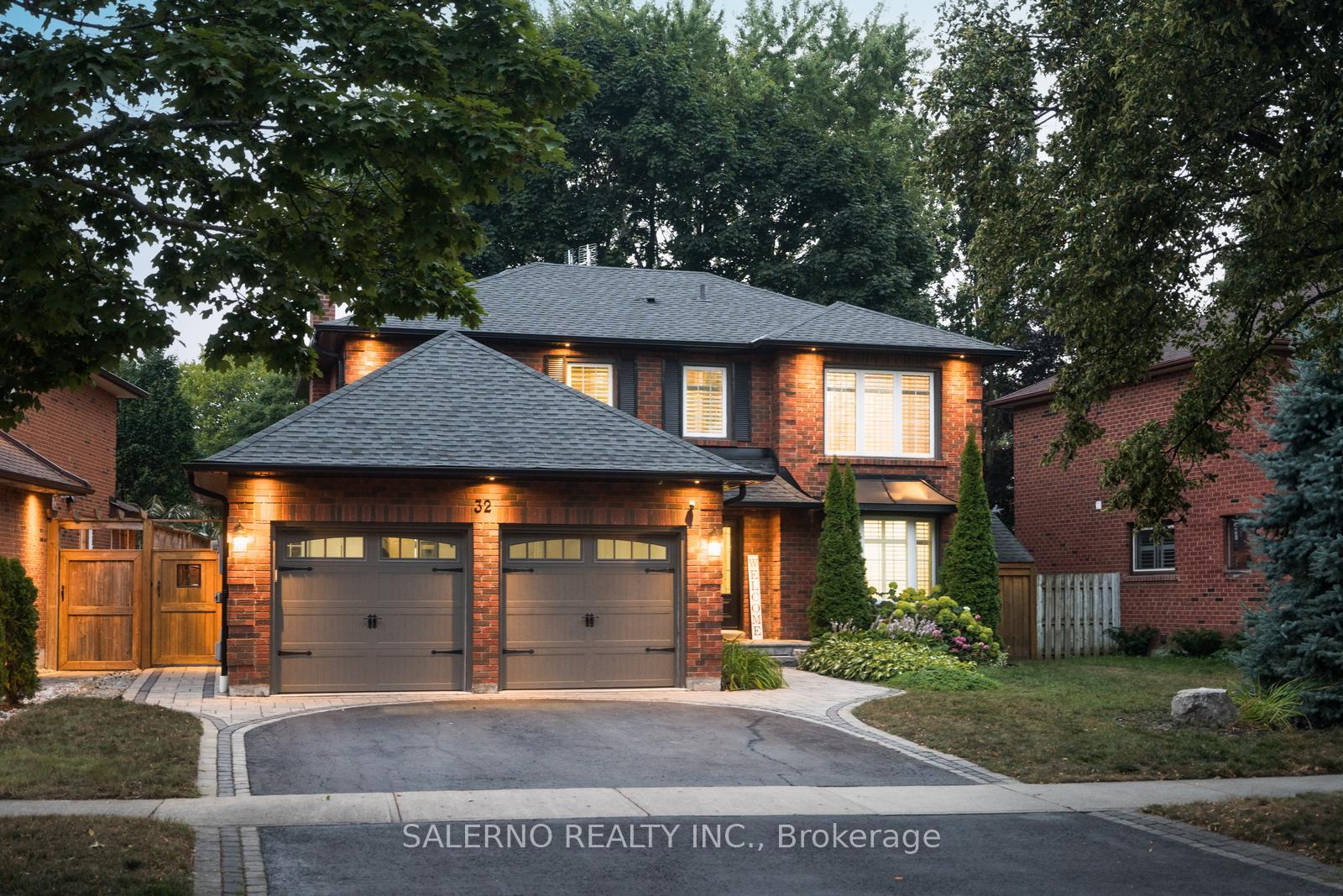 Photo 1 of 32 Glen Hill Drive, Whitby, Blue Grass Meadows — HOMEH