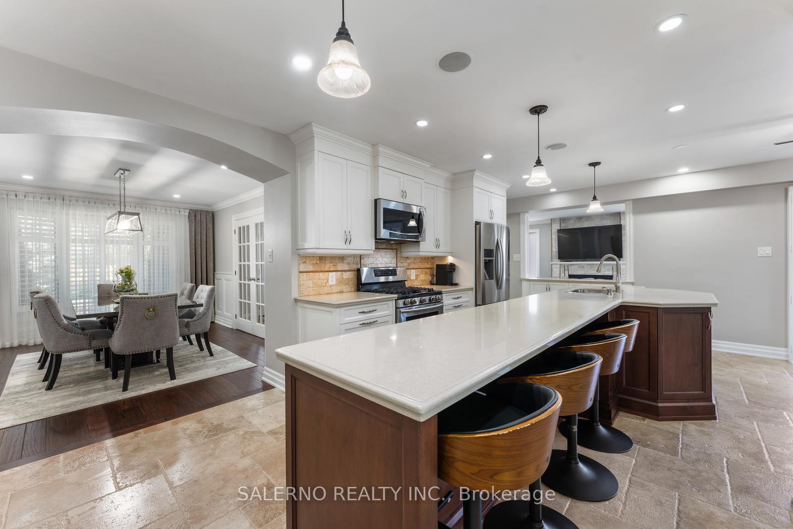 Photo 12 of 32 Glen Hill Drive, Whitby, Blue Grass Meadows — HOMEH