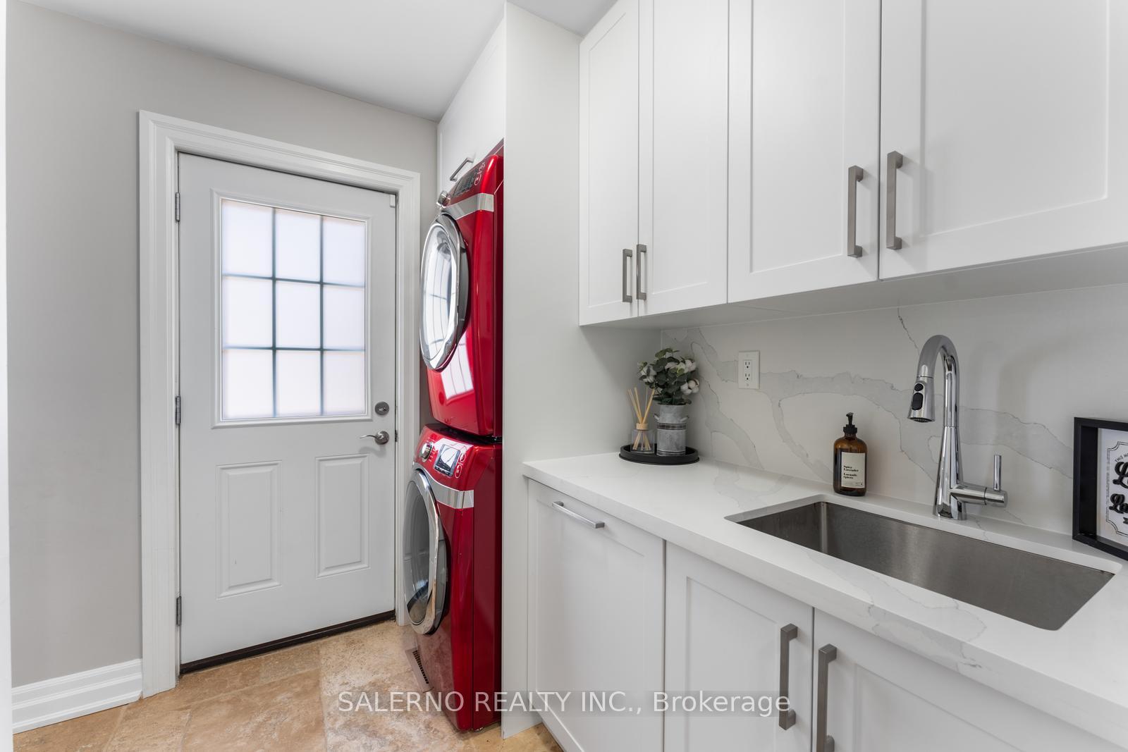 Photo 23 of 32 Glen Hill Drive, Whitby, Blue Grass Meadows — HOMEH