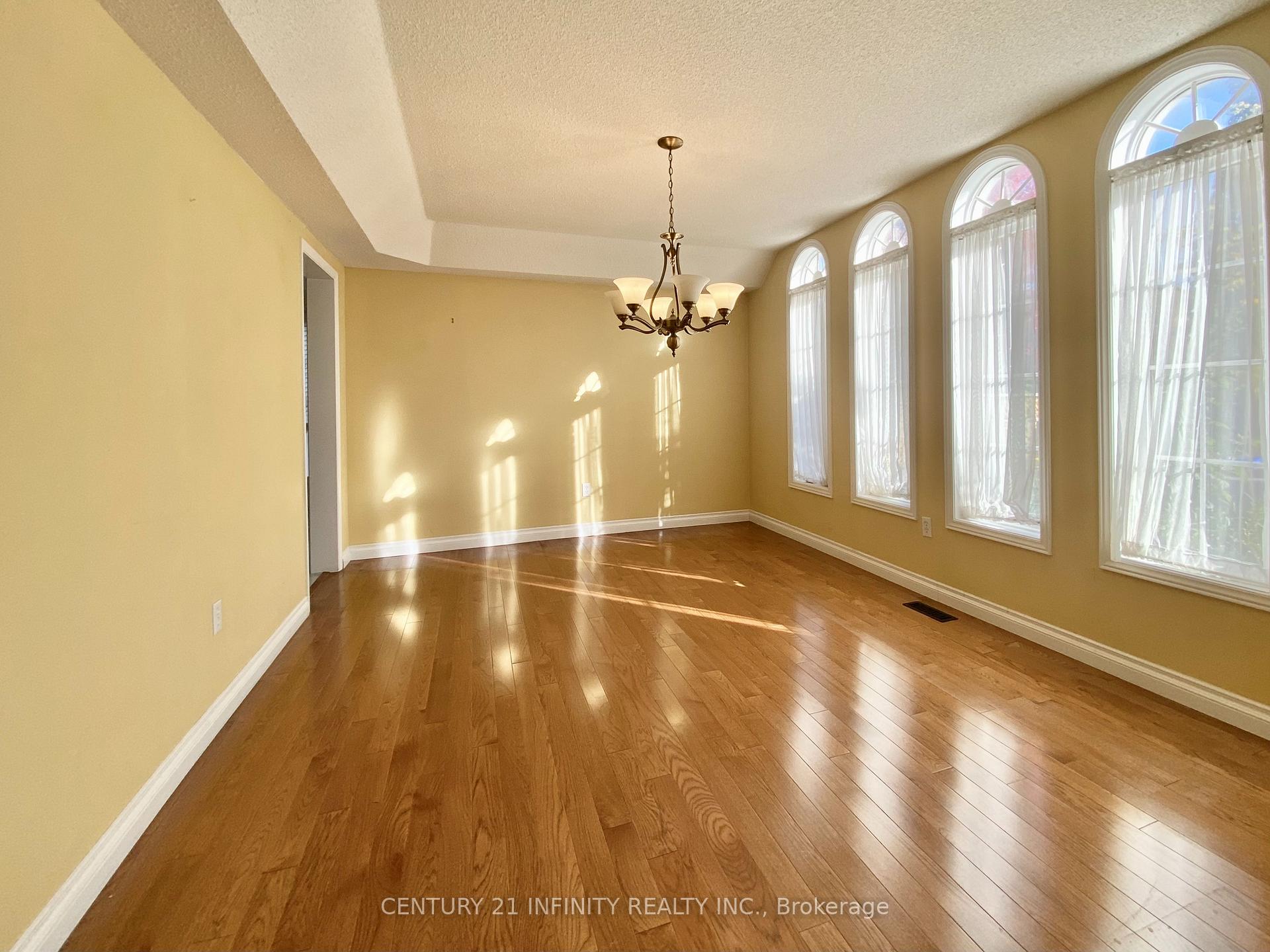 Photo 9 of 70 Dewbourne Place, Whitby, Pringle Creek — HOMEH