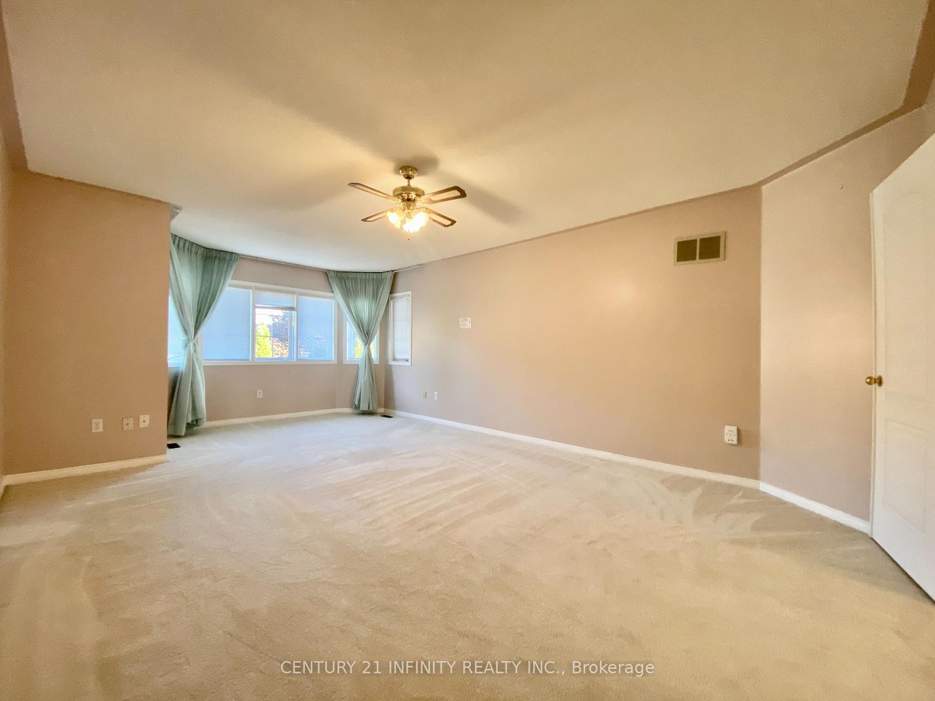 Photo 18 of 70 Dewbourne Place, Whitby, Pringle Creek — HOMEH