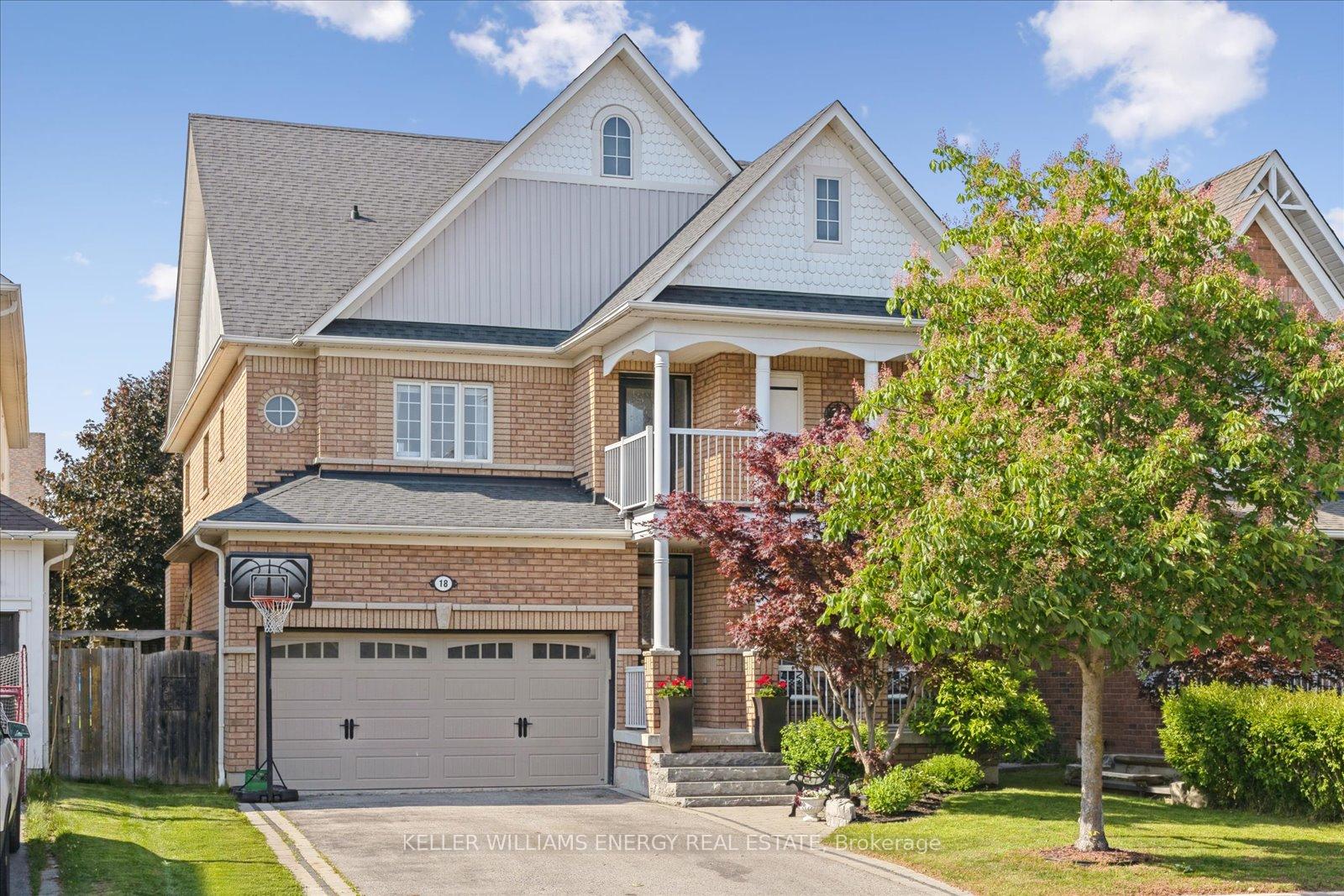 Photo 1 of 18 Helston Crescent, Whitby, Brooklin — HOMEH