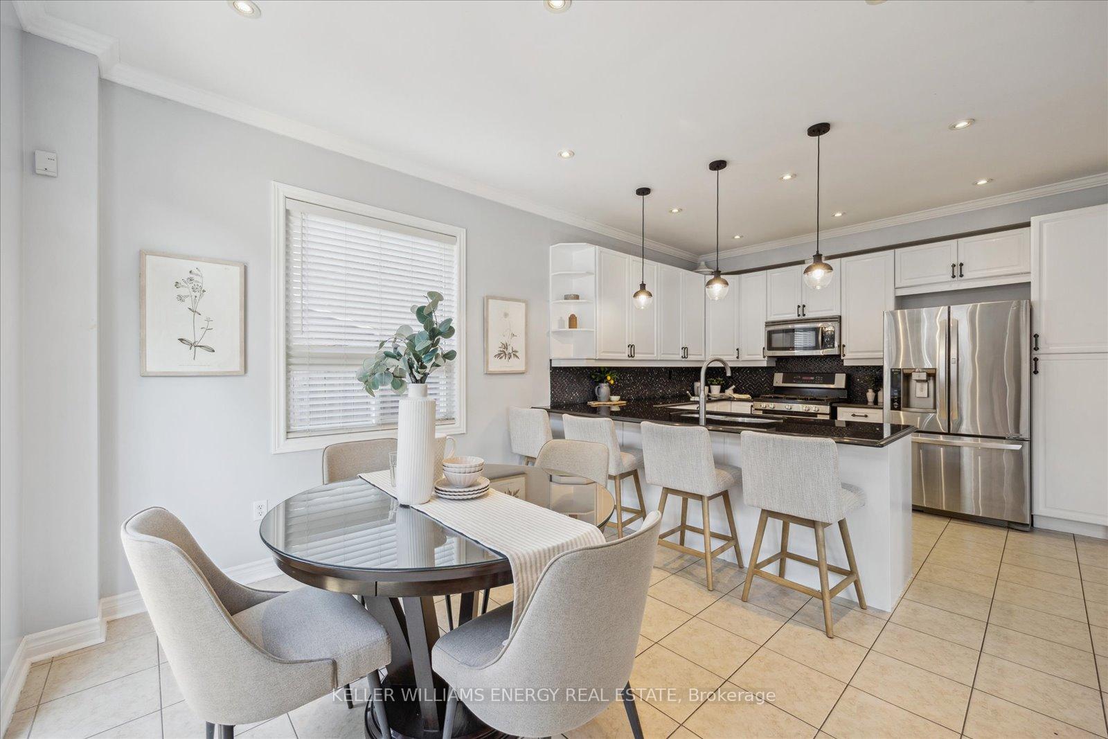 Photo 17 of 18 Helston Crescent, Whitby, Brooklin — HOMEH