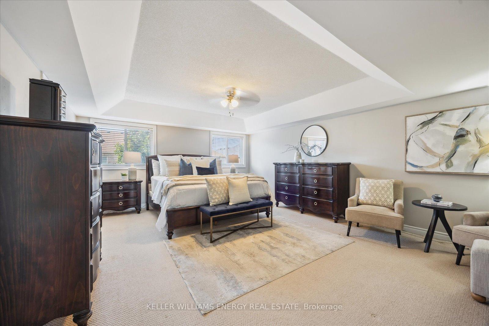 Photo 24 of 18 Helston Crescent, Whitby, Brooklin — HOMEH