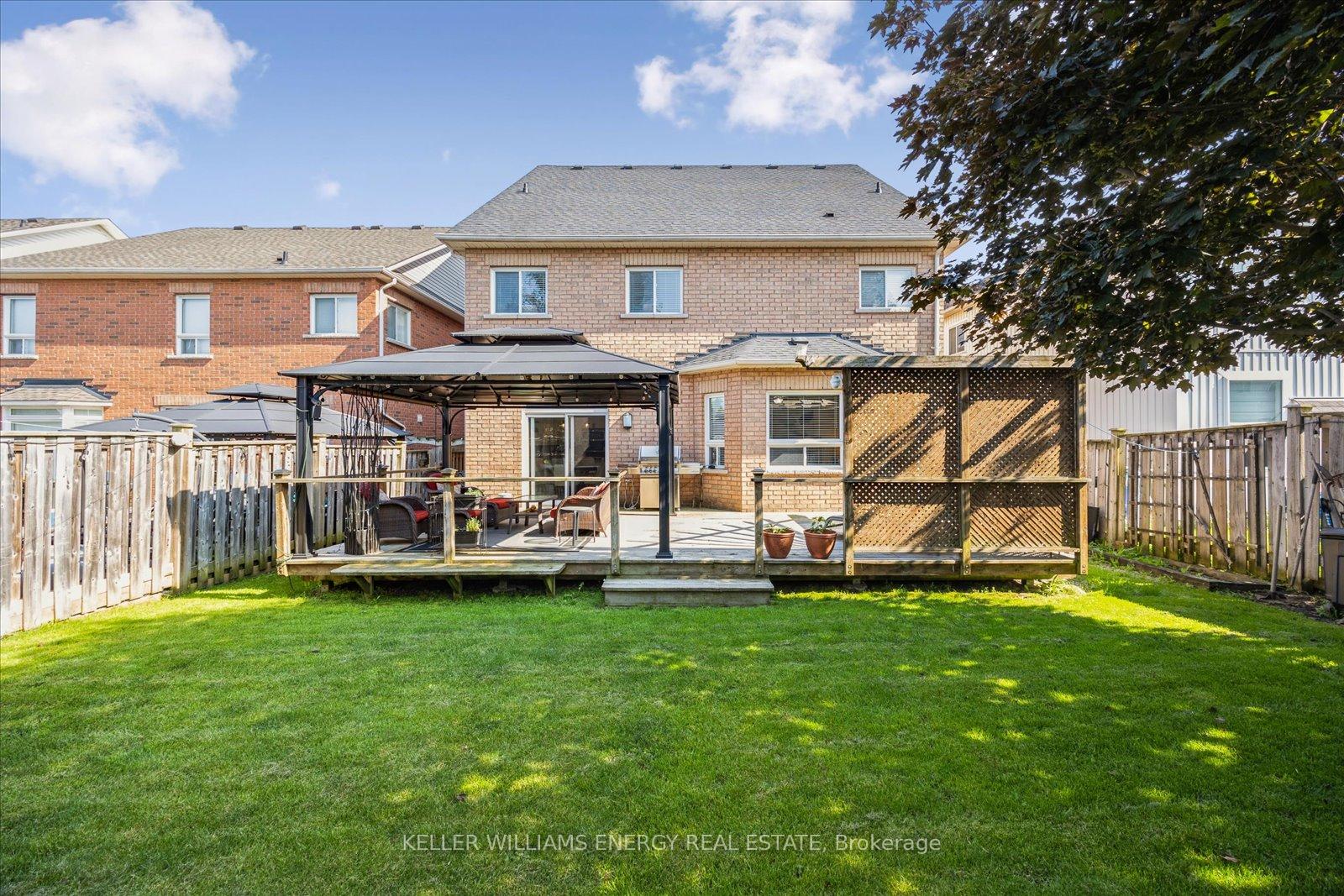 Photo 47 of 18 Helston Crescent, Whitby, Brooklin — HOMEH
