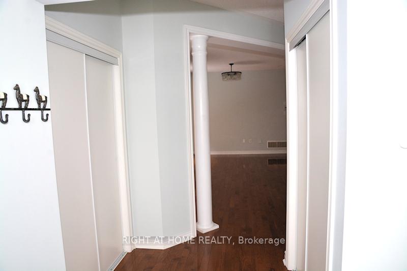 Photo 3 of 82 Rivington Avenue, Vaughan, Patterson — HOMEH