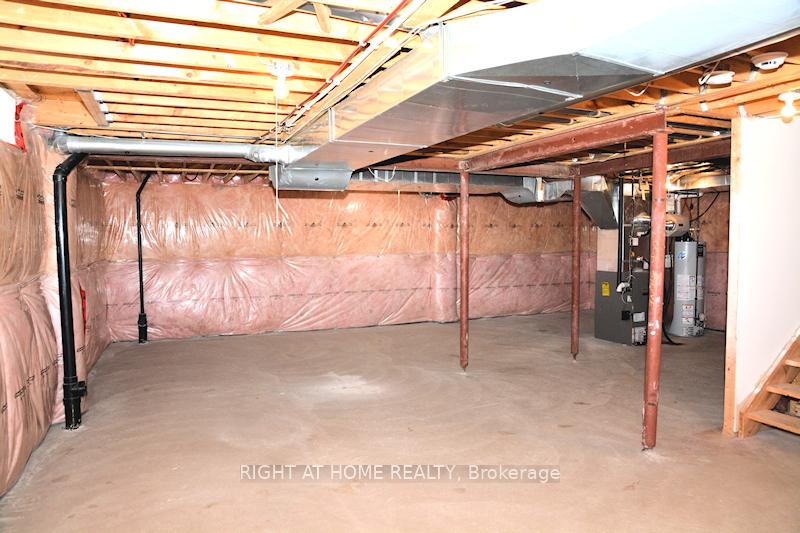 Photo 19 of 82 Rivington Avenue, Vaughan, Patterson — HOMEH