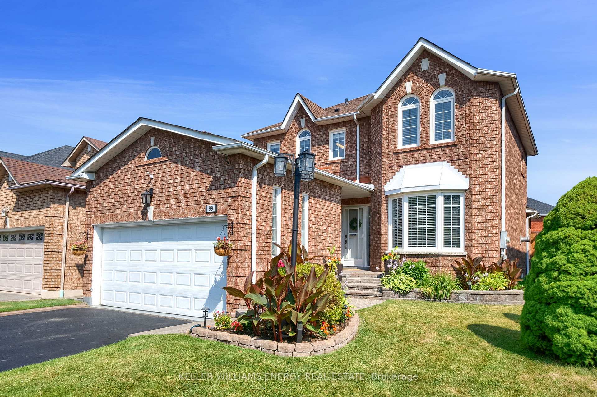 Photo 2 of 99 Parnell Crescent, Whitby, Pringle Creek — HOMEH
