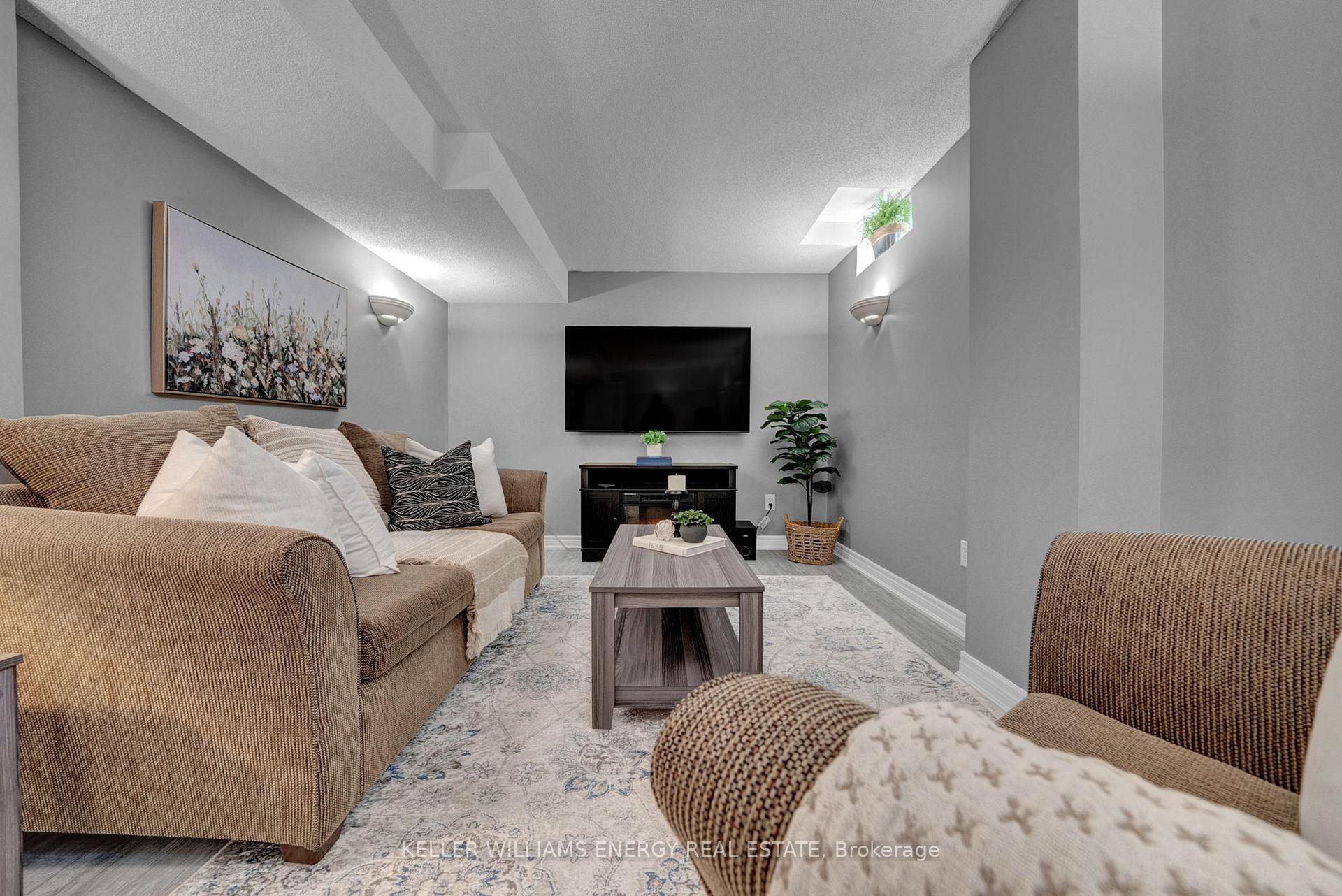 Photo 37 of 99 Parnell Crescent, Whitby, Pringle Creek — HOMEH