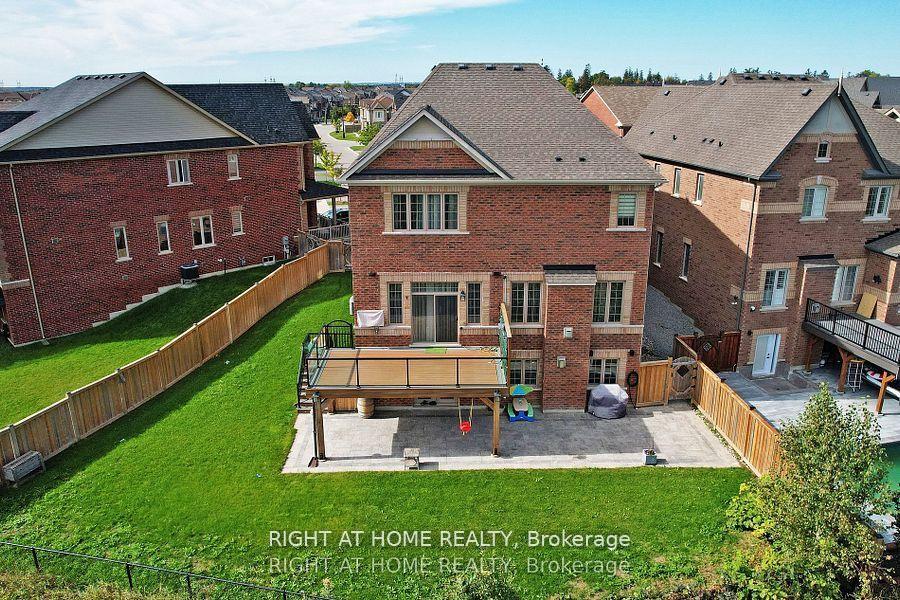 Photo 10 of Unit Bsmt, 97 Cranbrook Crescent, Vaughan, Kleinburg — HOMEH
