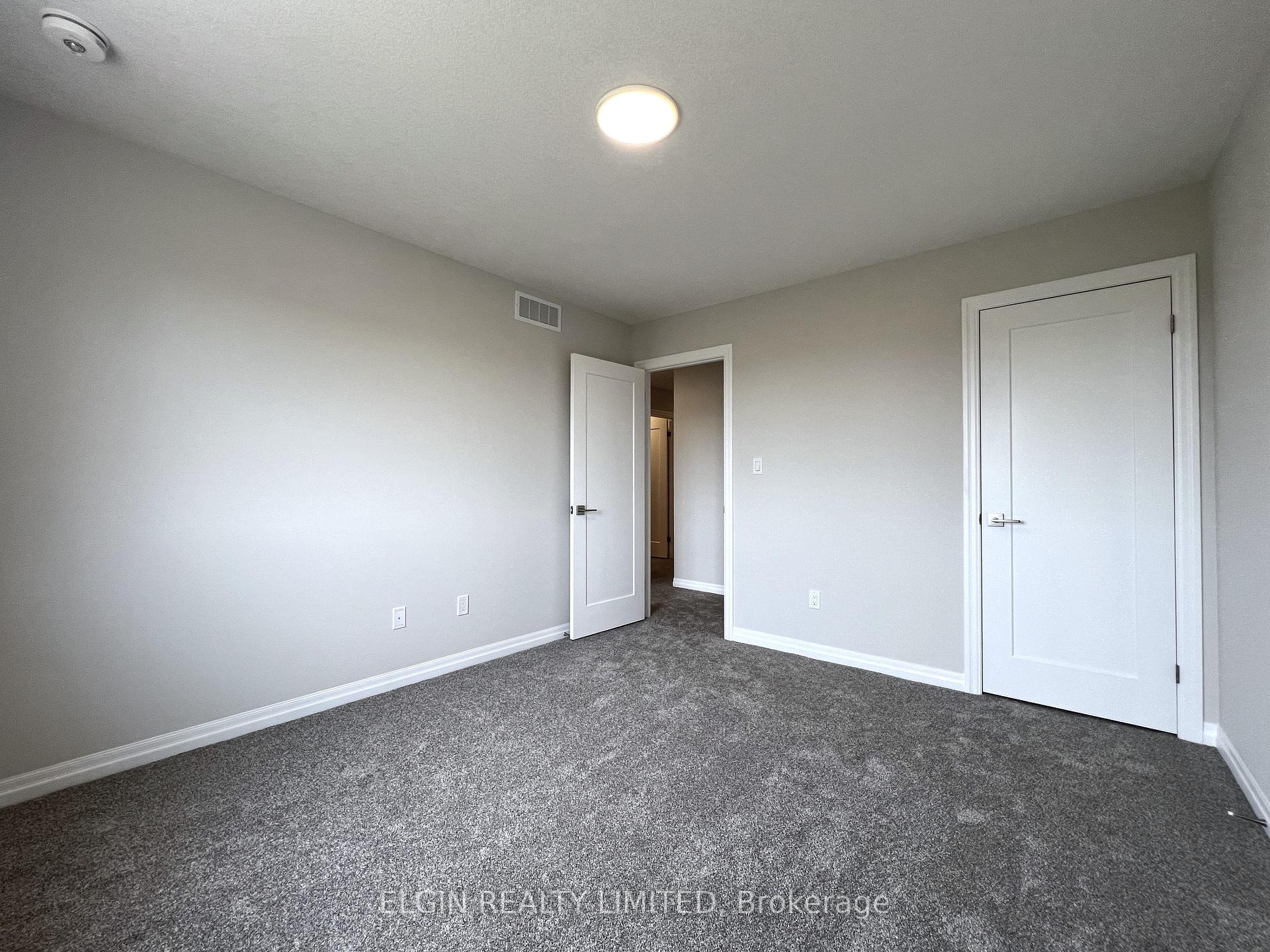 Photo 18 of 85 Willow Drive, Aylmer — HOMEH