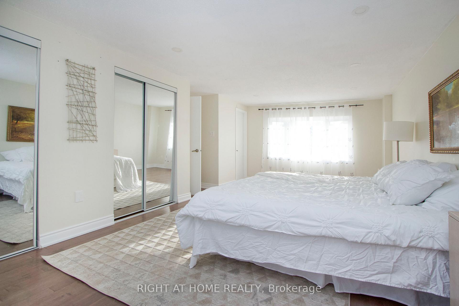 Photo 20 of 861 White Ash Drive, Whitby, Williamsburg — HOMEH