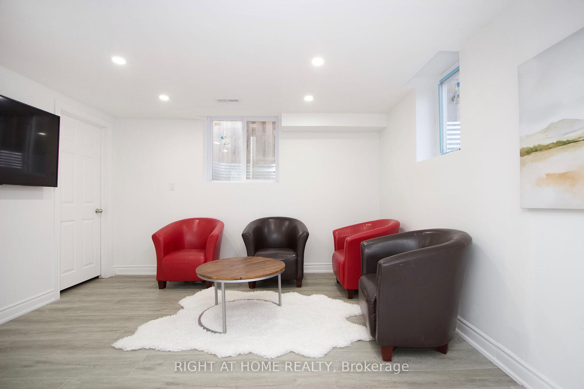 Photo 29 of 861 White Ash Drive, Whitby, Williamsburg — HOMEH