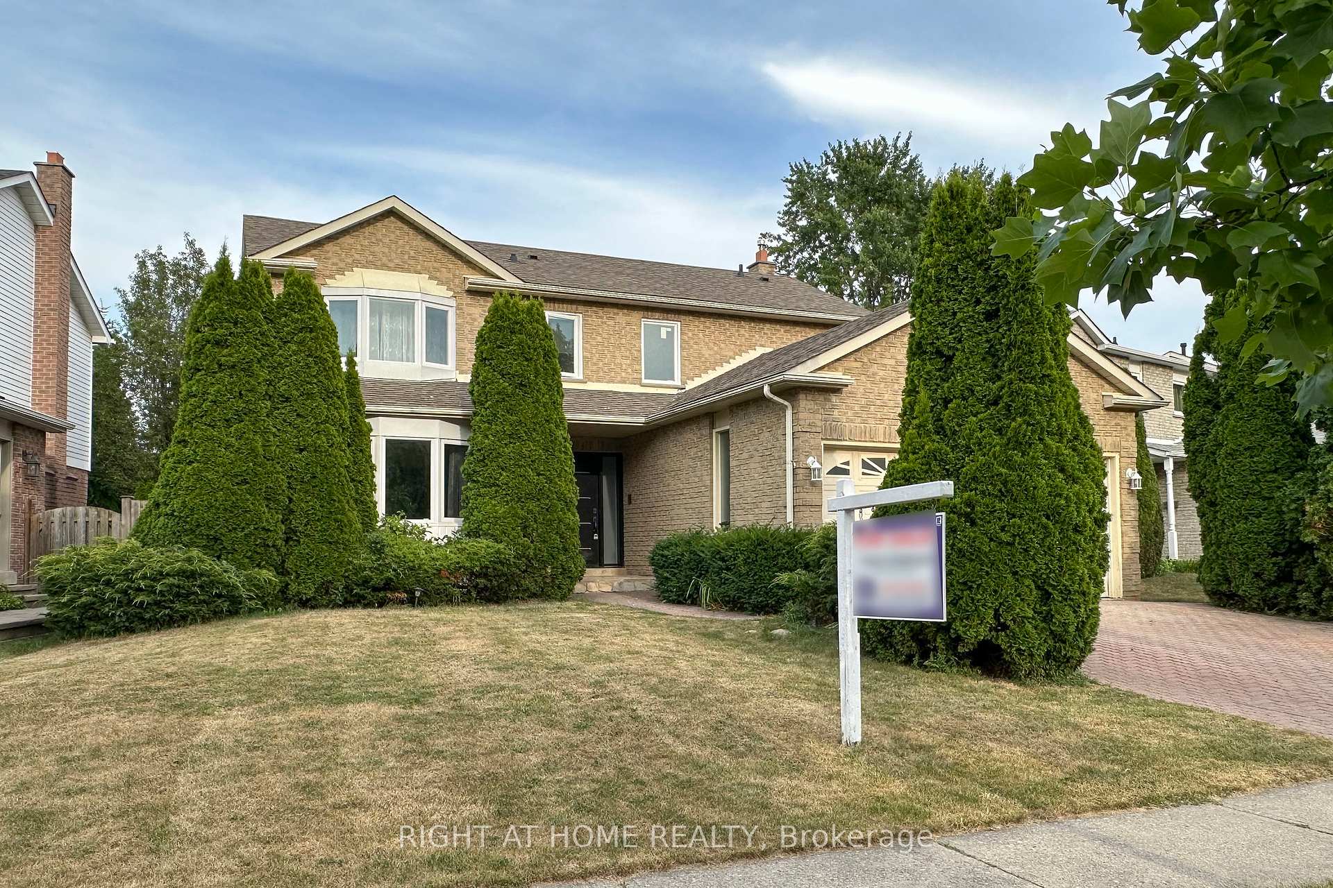 Photo 34 of 861 White Ash Drive, Whitby, Williamsburg — HOMEH