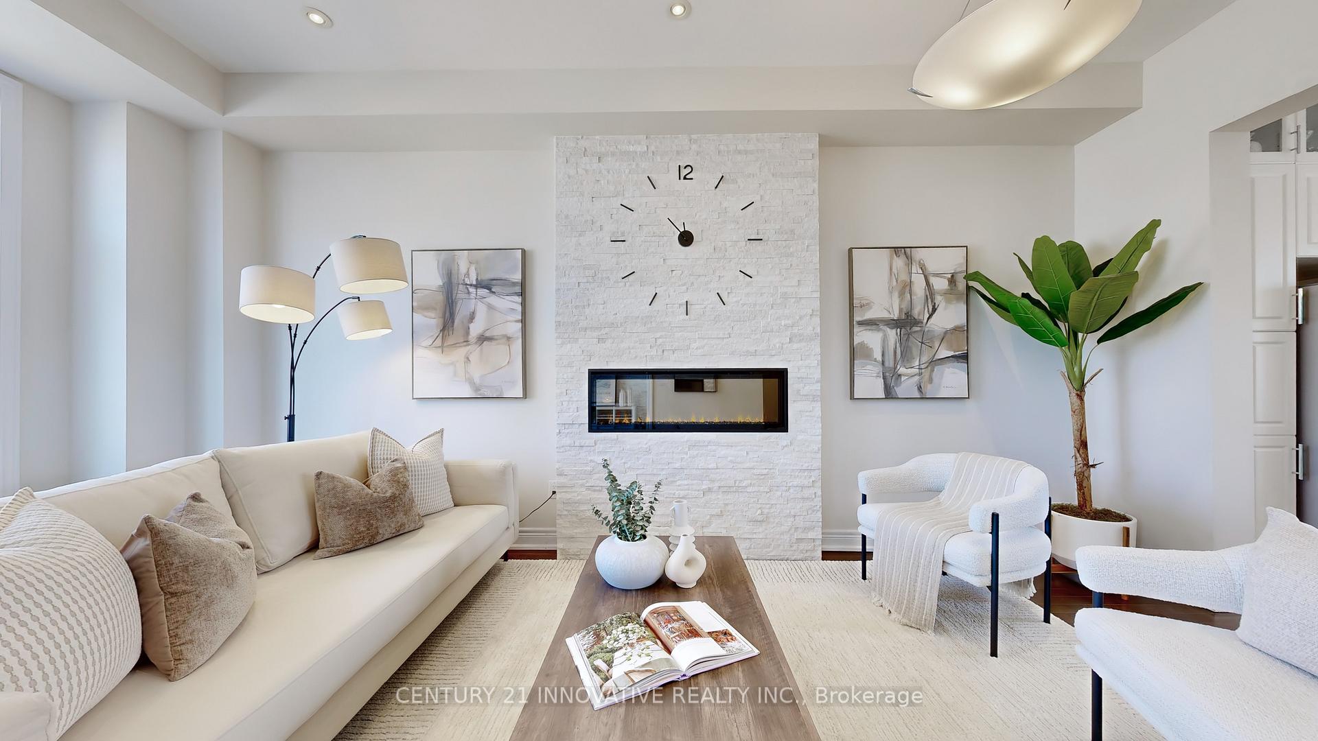 Photo 2 of 577 Marc Santi Boulevard, Vaughan, Patterson — HOMEH