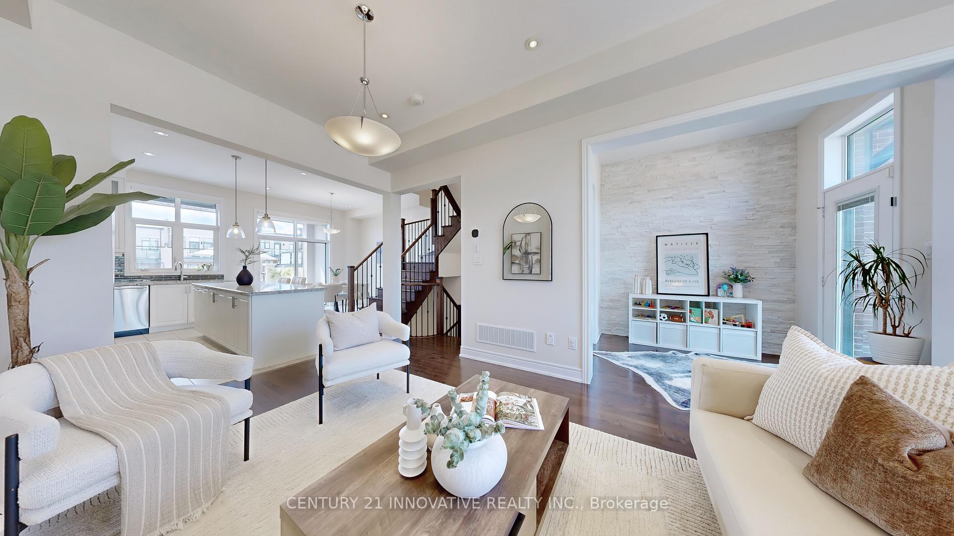 Photo 4 of 577 Marc Santi Boulevard, Vaughan, Patterson — HOMEH