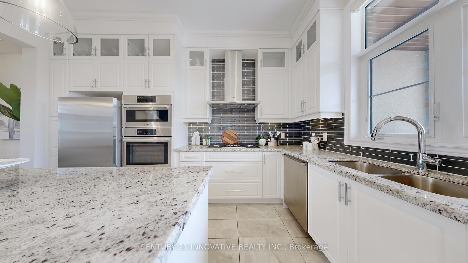 Photo 9 of 577 Marc Santi Boulevard, Vaughan, Patterson — HOMEH