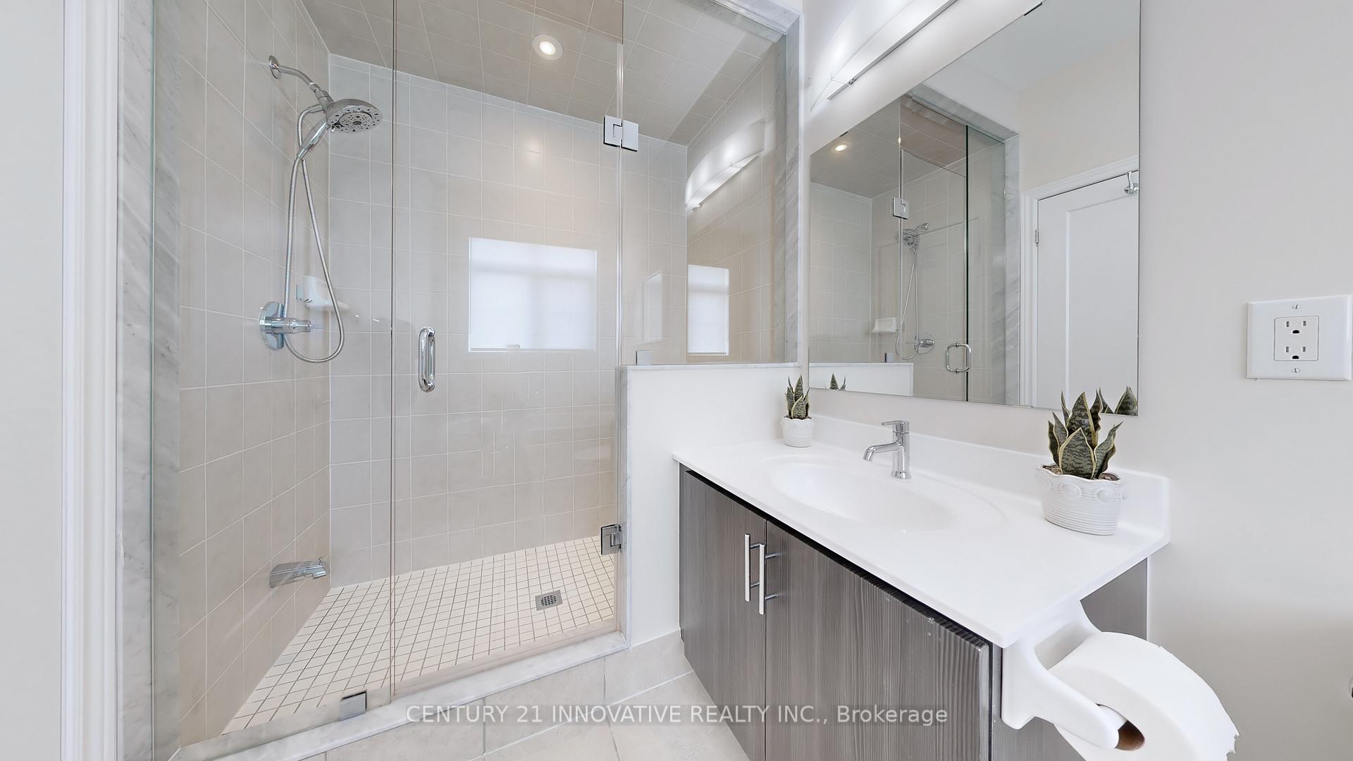 Photo 18 of 577 Marc Santi Boulevard, Vaughan, Patterson — HOMEH