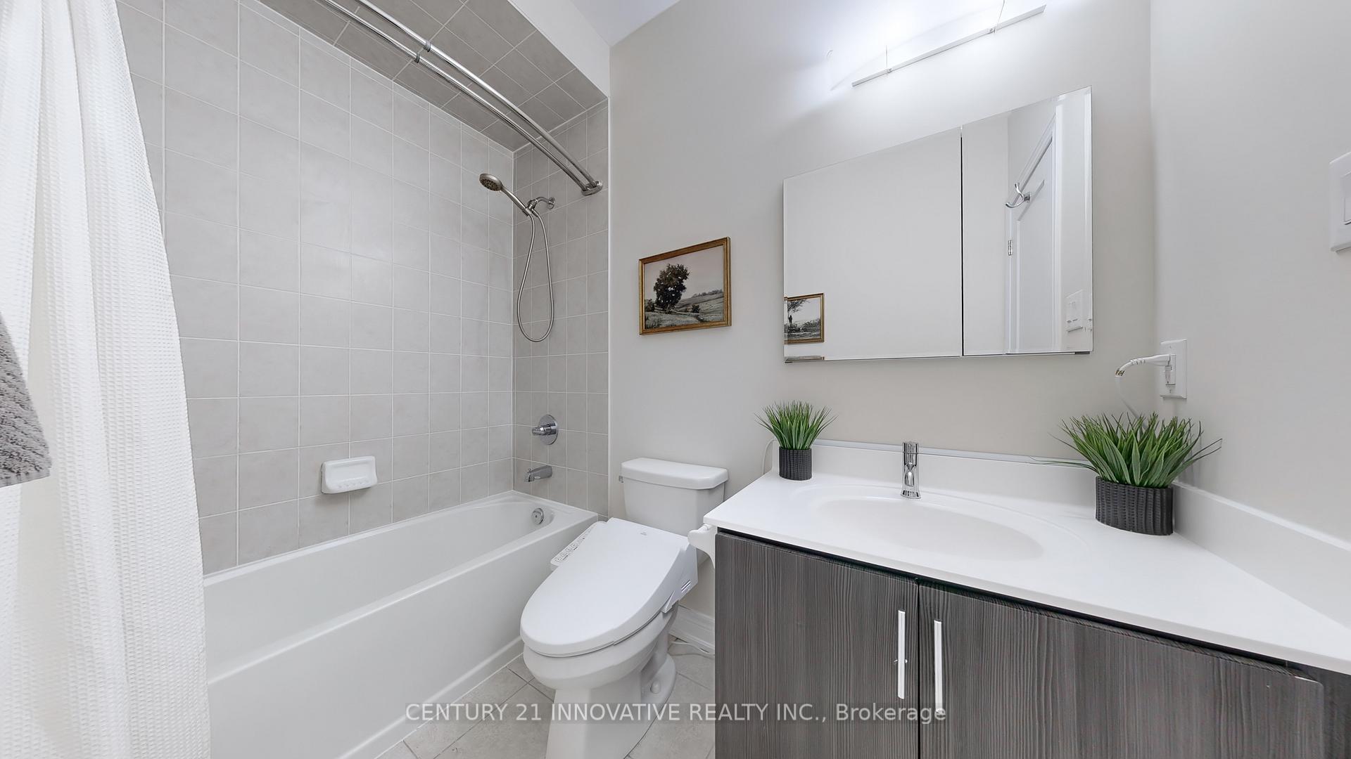 Photo 25 of 577 Marc Santi Boulevard, Vaughan, Patterson — HOMEH