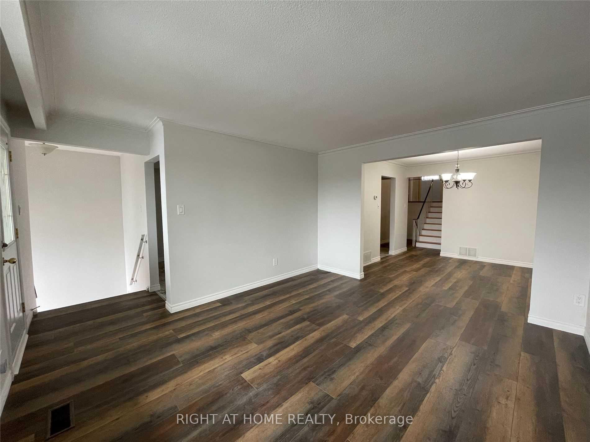 Photo 4 of Unit Upper, 7899 Martin Grove Road, Vaughan, West Woodbridge — HOMEH