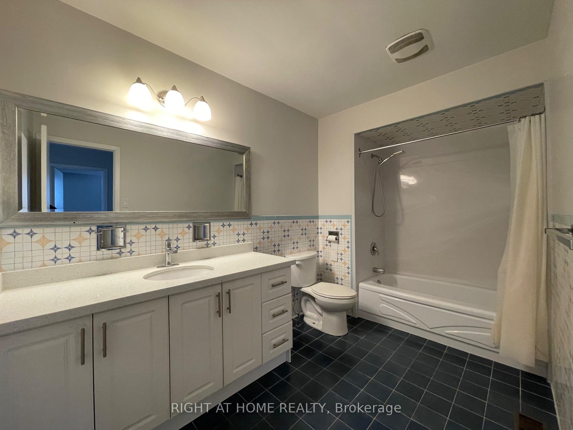 Photo 9 of Unit Upper, 7899 Martin Grove Road, Vaughan, West Woodbridge — HOMEH