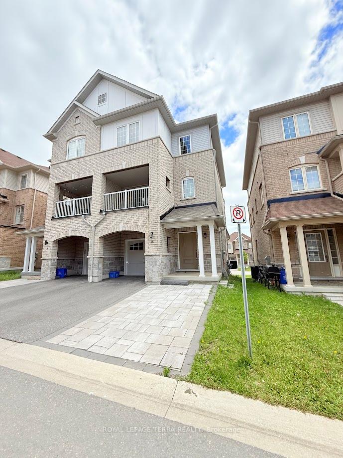 Photo 3 of 16 Camilleri Road, Ajax, Central East — HOMEH