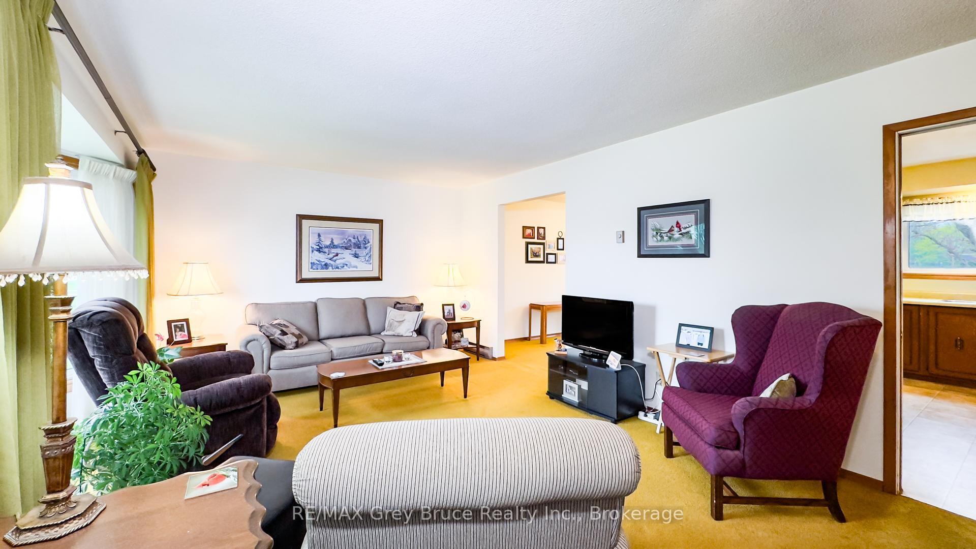 Photo 7 of 36 Centennial Street, Arran-Elderslie — HOMEH