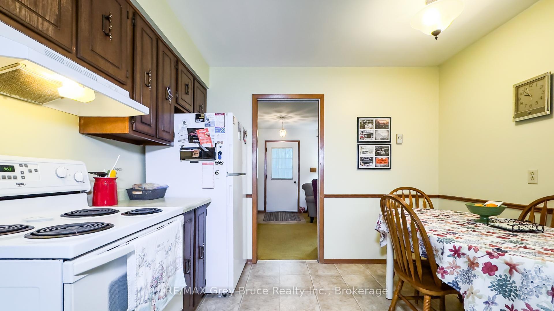 Photo 11 of 36 Centennial Street, Arran-Elderslie — HOMEH