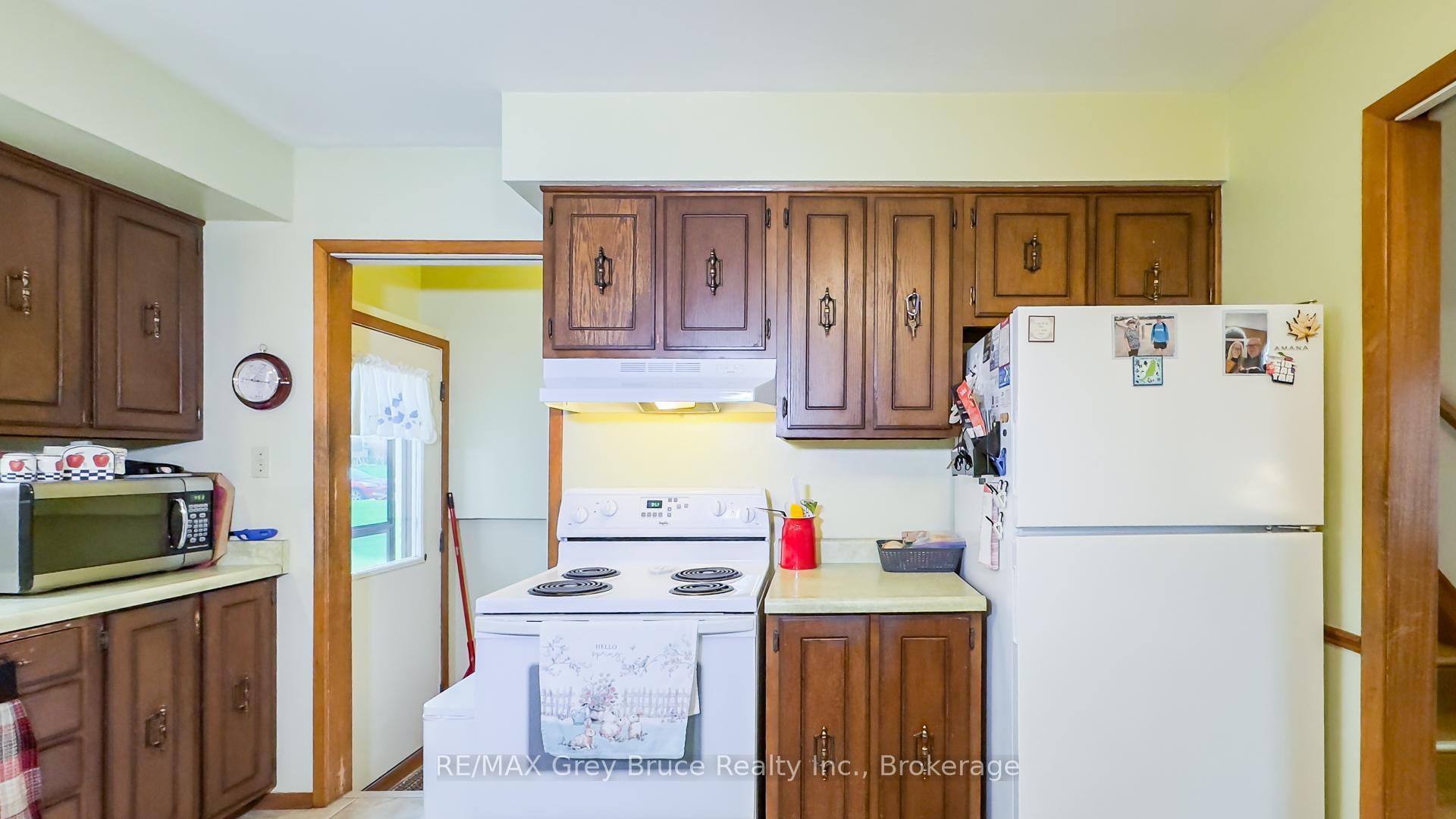 Photo 12 of 36 Centennial Street, Arran-Elderslie — HOMEH