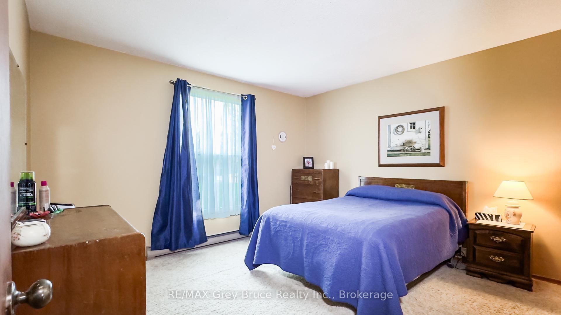 Photo 18 of 36 Centennial Street, Arran-Elderslie — HOMEH