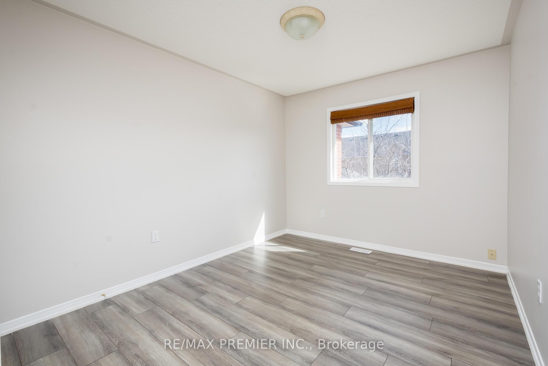 Photo 21 of 303 Davos Road, Vaughan, Vellore Village — HOMEH