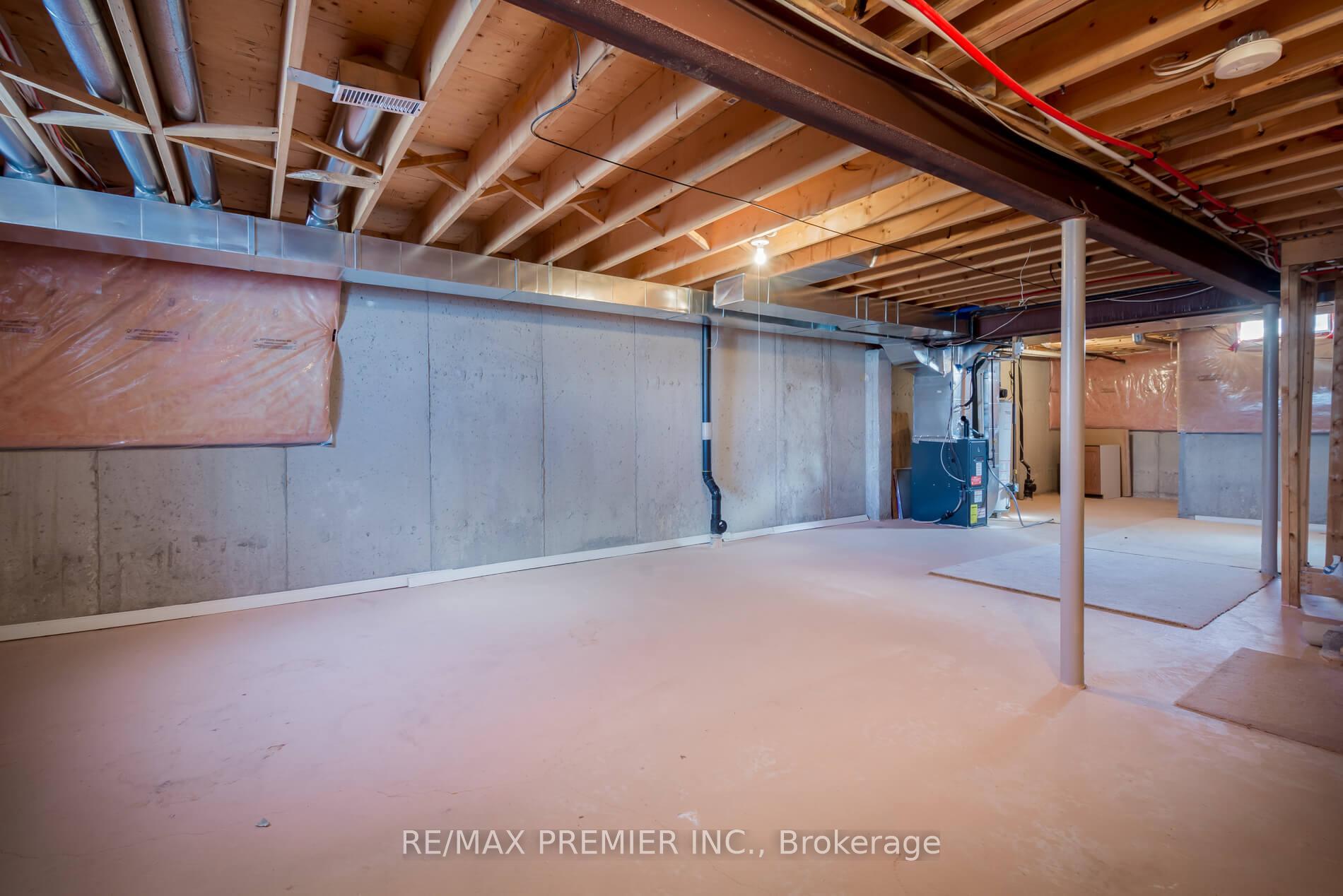 Photo 23 of 303 Davos Road, Vaughan, Vellore Village — HOMEH