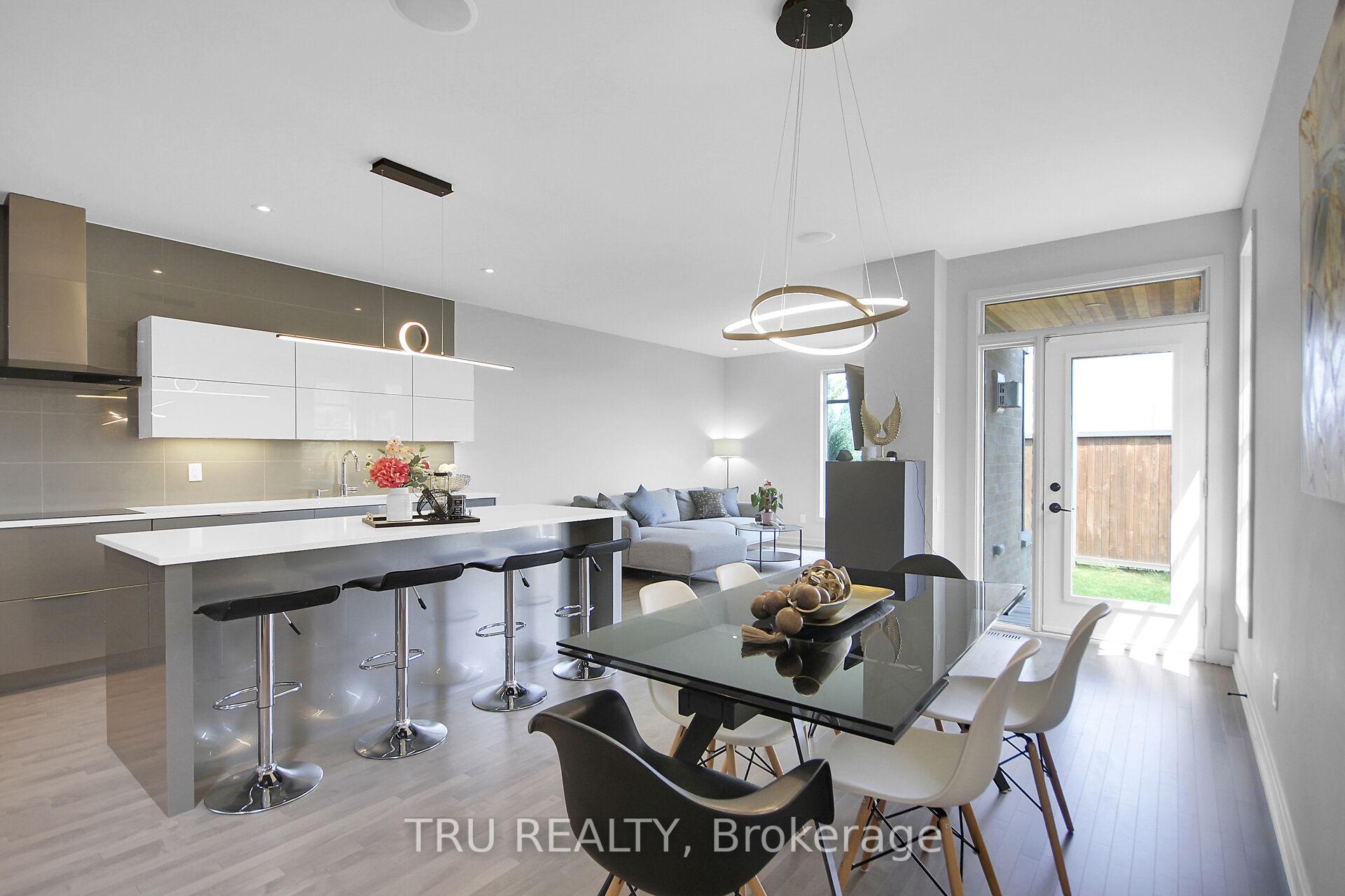 Photo 7 of 108 Larimar Circle, Ottawa, Riverside South/Gloucester Glen — HOMEH