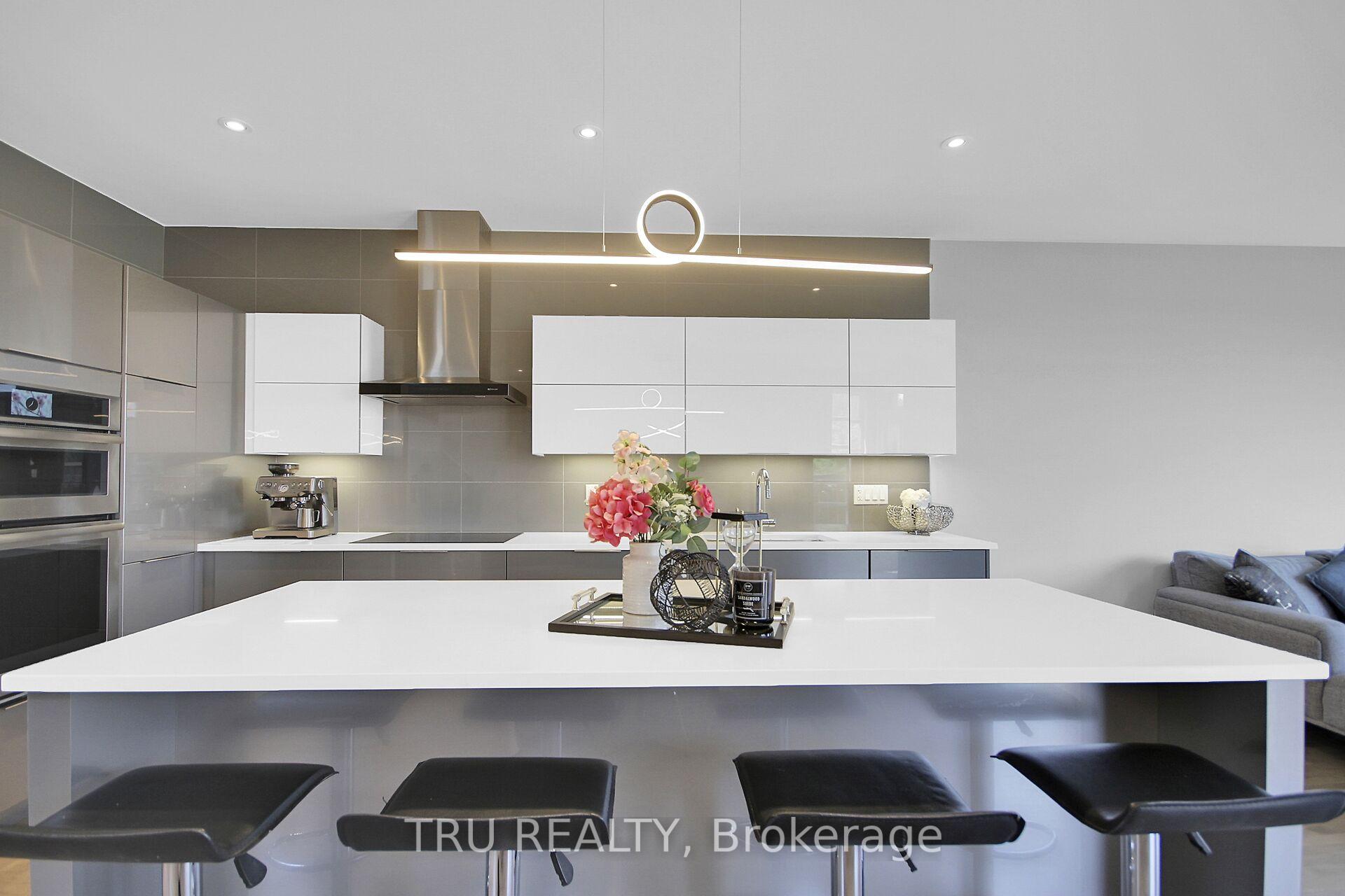 Photo 11 of 108 Larimar Circle, Ottawa, Riverside South/Gloucester Glen — HOMEH