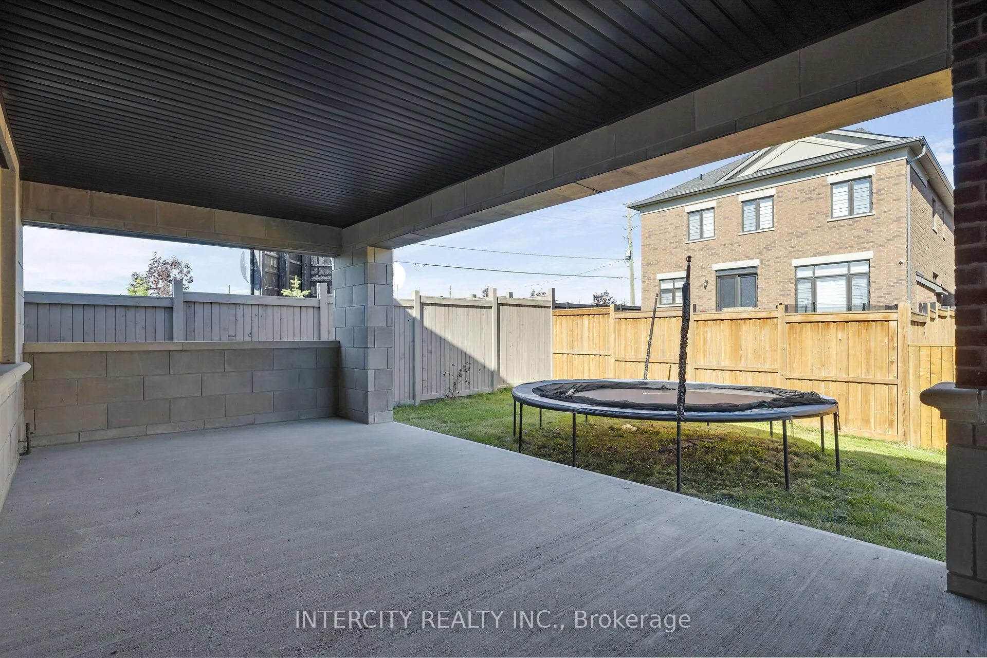 Photo 40 of 2 Pine Heights Drive, Vaughan, Vellore Village — HOMEH